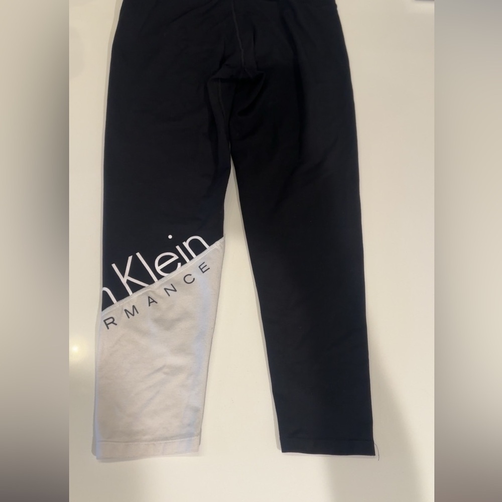 Calvin Klein Black and White Performance Leggings - Picture 4 of 5